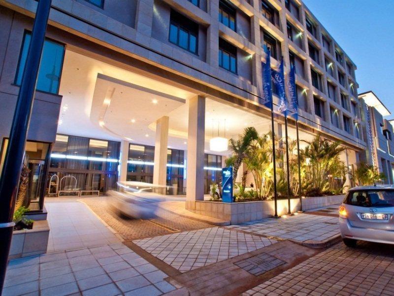 Garden Court Umhlanga Hotel Durban Exterior photo