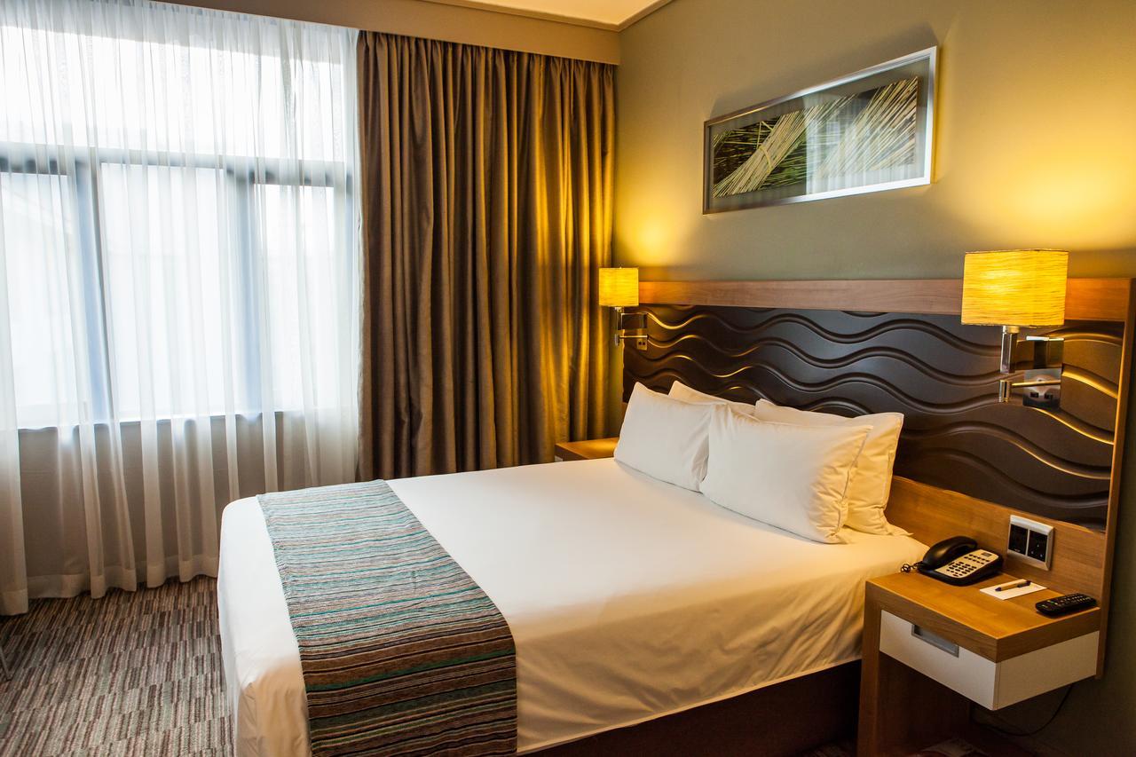Garden Court Umhlanga Hotel Durban Exterior photo