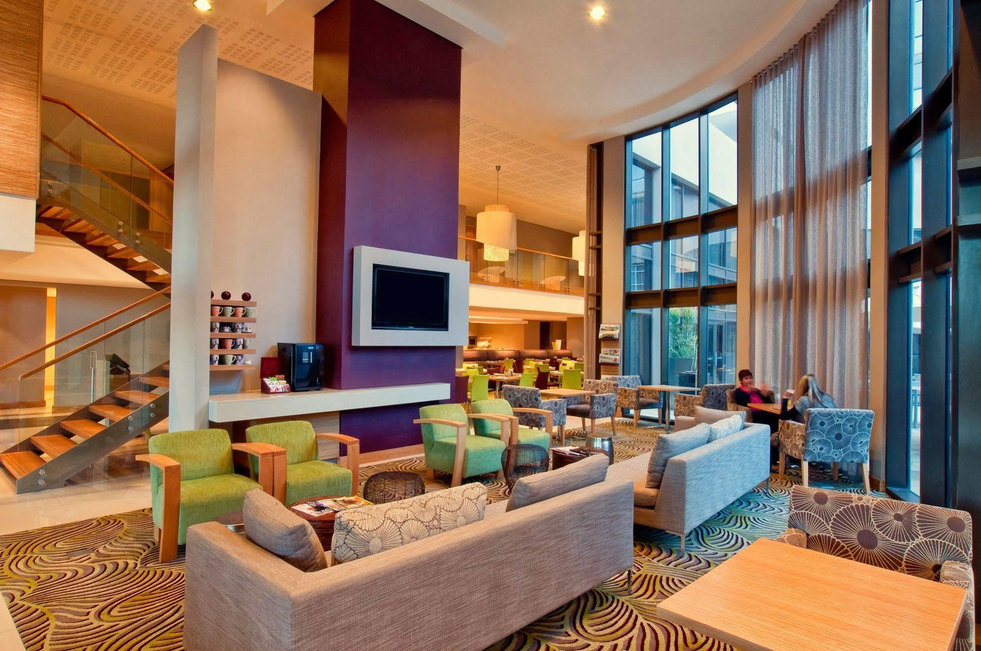Garden Court Umhlanga Hotel Durban Exterior photo